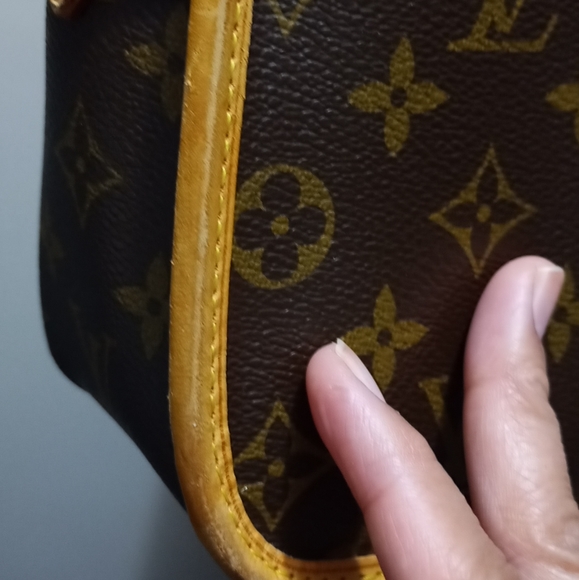 Authentic Vintage  Lv Sologne - Picture 14 of 16